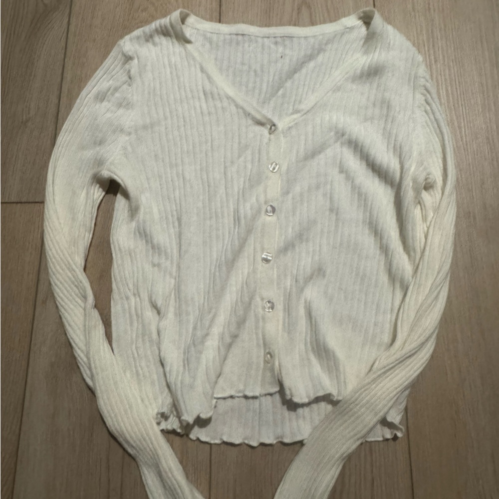 thin cardigan top